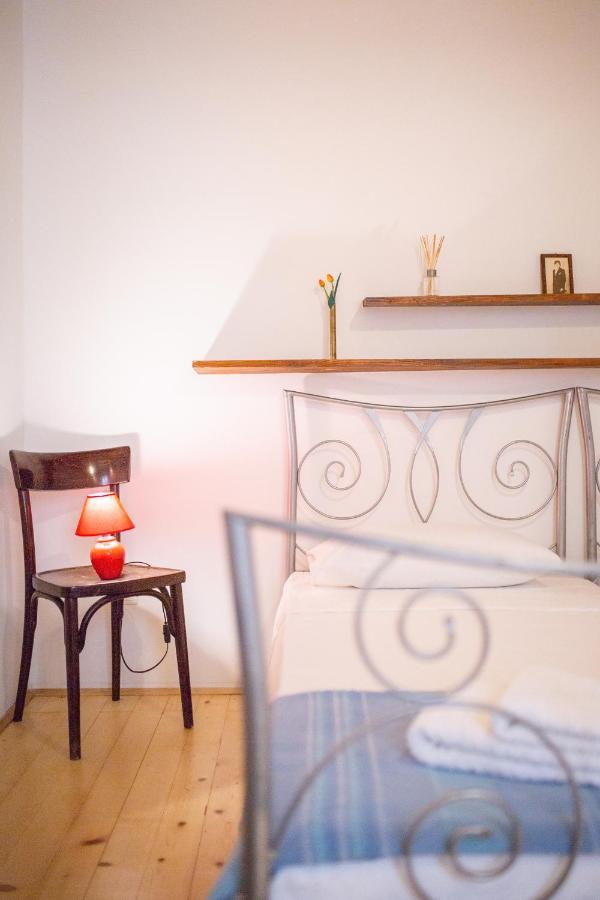 Antique Central Komiza House Nona Nika Dış mekan fotoğraf