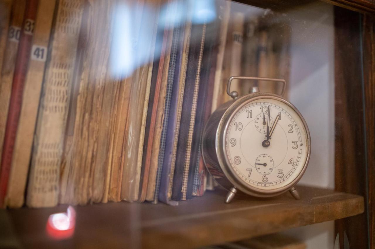 Antique Central Komiza House Nona Nika Dış mekan fotoğraf